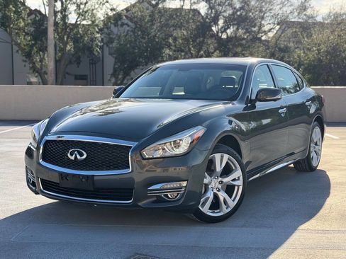 Used 2015 INFINITI Q70 L 3.7 image 30