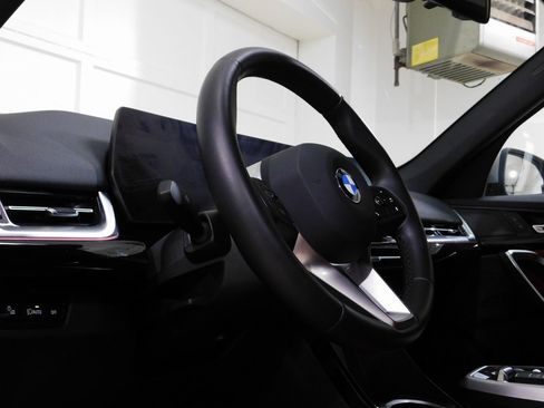 Used 2024 BMW X1 xDrive28i image 32