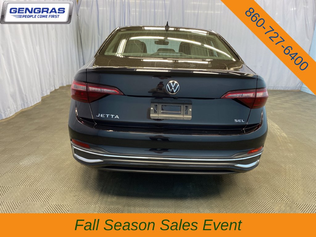 Used 2024 Volkswagen Jetta SEL FWD image 5