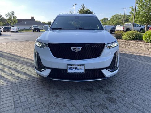 Used 2024 Cadillac XT6 Sport w/ Technology Package AWD/4WD image 8