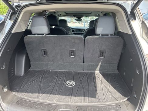 Used 2019 Buick Enclave Premium w/ Experience Buick Package image 31