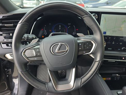 Used 2024 Lexus RX 350 Premium Plus image 2