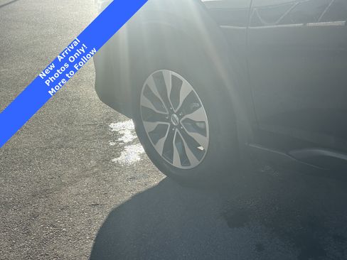 Certified 2023 Subaru Outback Touring w/ Tech Package 2 image 12