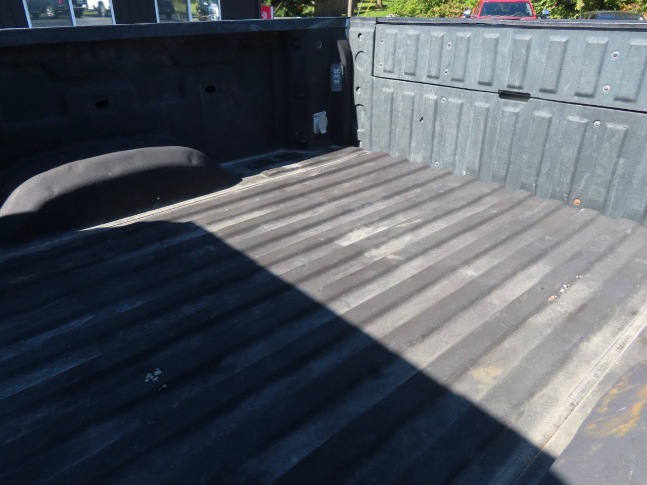 Used 2022 GMC Sierra 2500 SLE w/ SLE Convenience Package AWD/4WD image 19