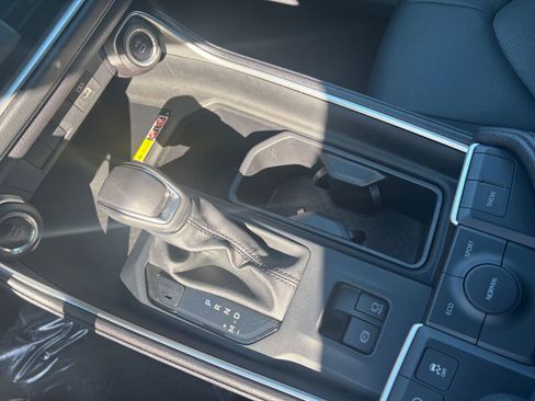 Used 2025 Toyota Grand Highlander LE image 43