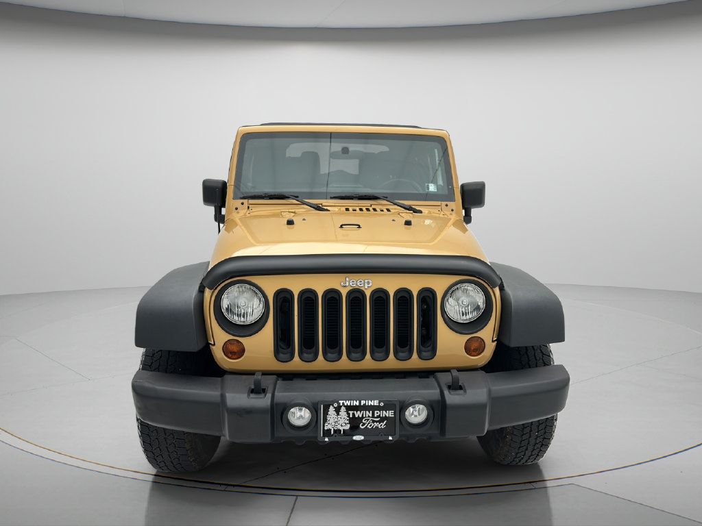 Used 2013 Jeep Wrangler Sport AWD/4WD image 2