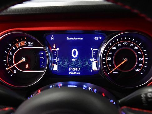 Used 2022 Jeep Wrangler Unlimited Rubicon w/ Cold Weather Group image 14