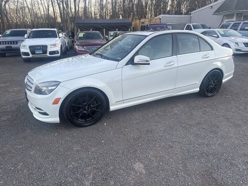 Used 2011 Mercedes-Benz C 300 4MATIC Sedan image 26