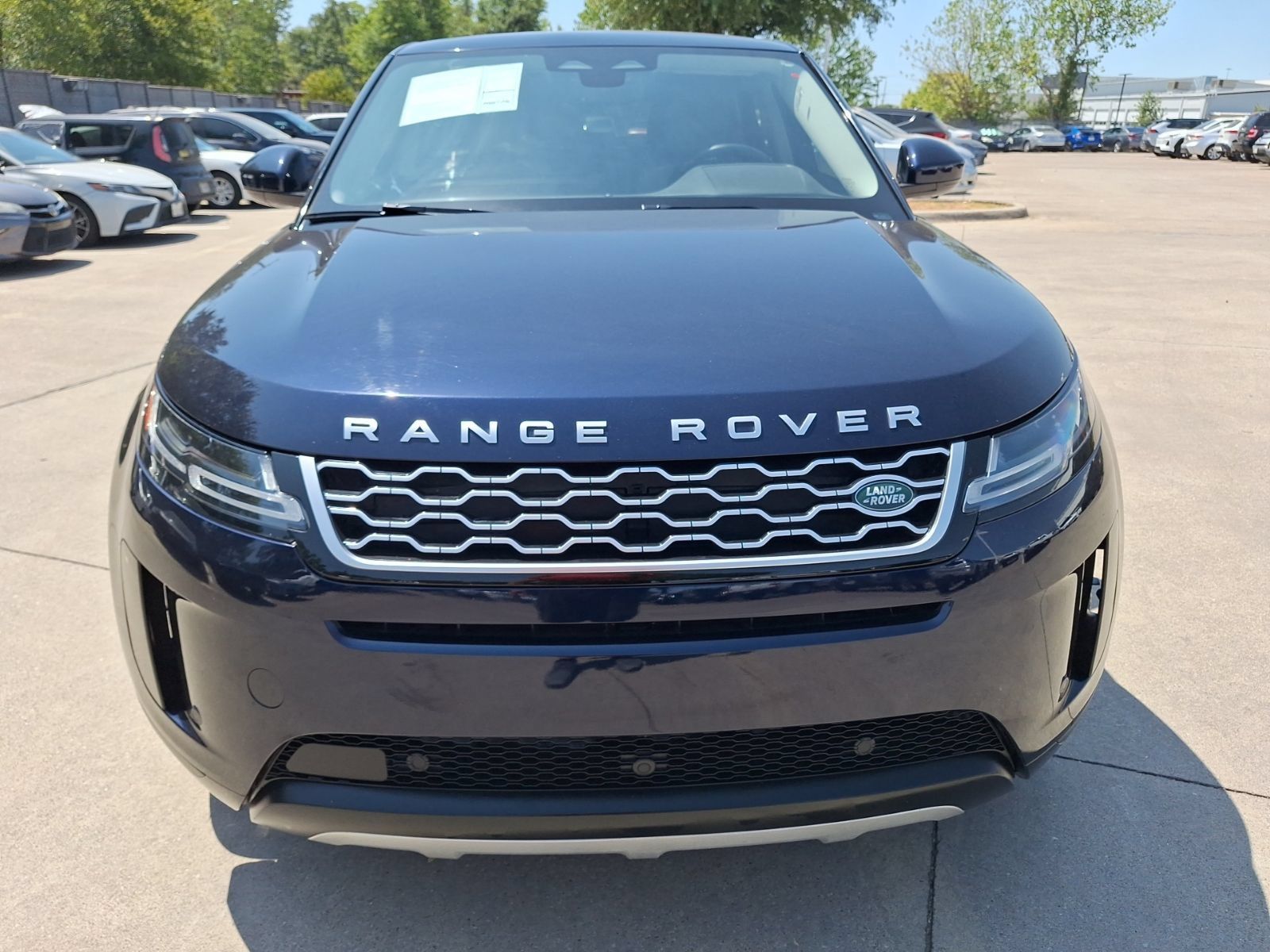 Used 2023 Land Rover Range Rover Evoque SE AWD/4WD image 9