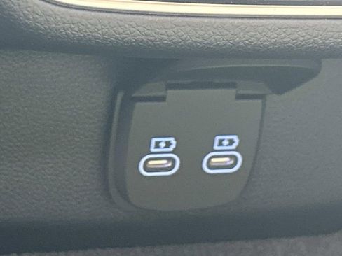 New 2026 Genesis GV70 2.5T Select image 22