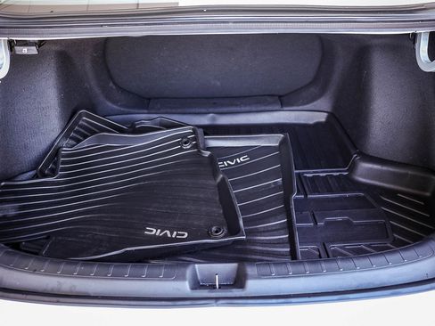 Used 2023 Honda Civic Sport image 32