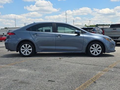 Used 2026 Toyota Corolla LE FWD image 6