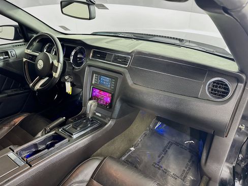 Used 2014 Ford Mustang Premium image 22