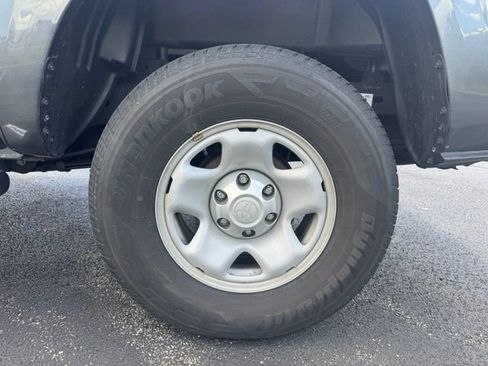 Certified 2023 Toyota Tacoma SR AWD/4WD image 11