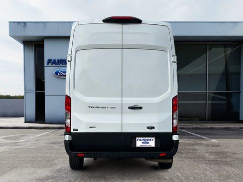 Used 2023 Ford Transit 250 148 High Roof AWD image 6