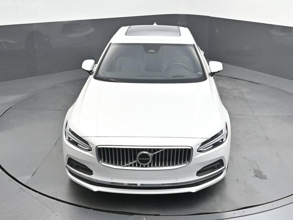 Certified 2022 Volvo S90 B6 Inscription w/ Advanced Package AWD/4WD image 28