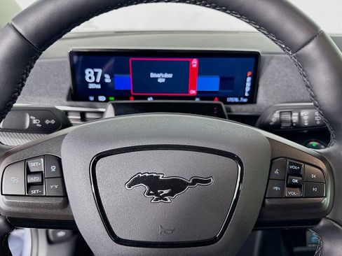 Used 2022 Ford Mustang Mach-E Premium image 16