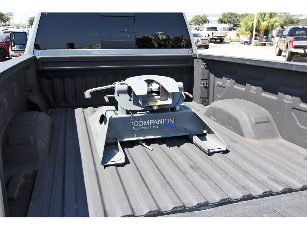 Used 2024 Chevrolet Silverado 2500 High Country AWD/4WD image 6