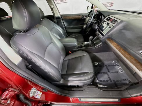 Used 2016 Subaru Outback 2.5i Limited w/ Popular Package #4 image 30