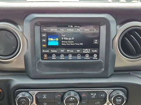 Used 2020 Jeep Wrangler Unlimited Willys image 19