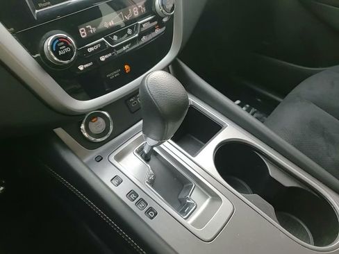 Used 2022 Nissan Murano S image 21