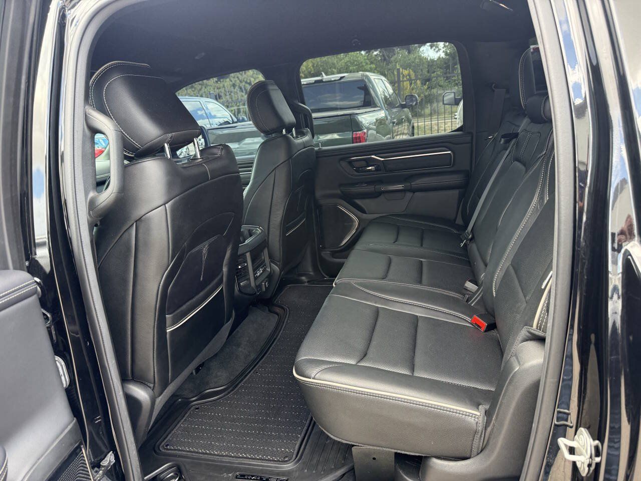 Used 2024 RAM 1500 Limited AWD/4WD image 13