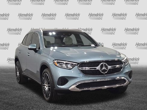 New 2026 Mercedes-Benz GLC 300 image 2