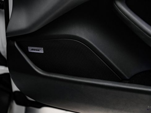 Used 2020 Porsche Taycan Turbo S image 77