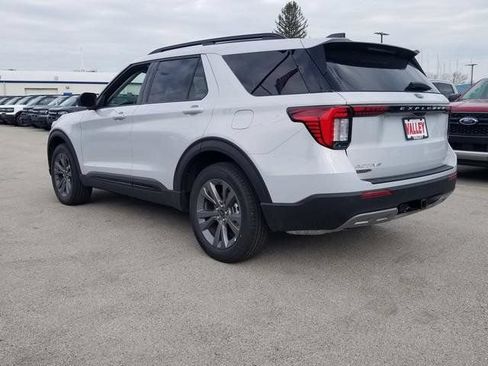New 2026 Ford Explorer Active w/ Active Comfort Package AWD/4WD image 11