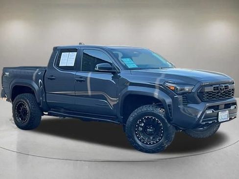 Used 2024 Toyota Tacoma TRD Off-Road w/ TRD Off Road Upgrade Package AWD/4WD image 1