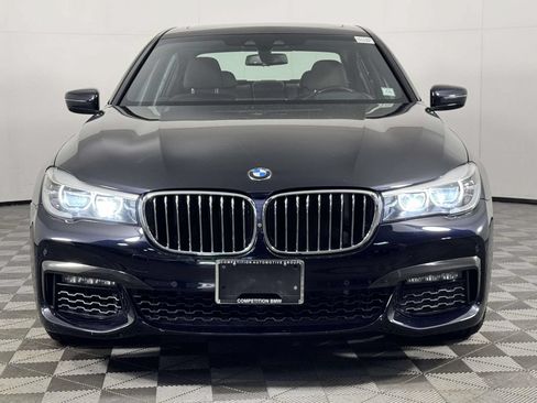 Used 2019 BMW 740i xDrive w/ Executive Package AWD/4WD image 6