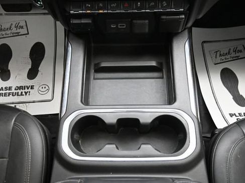 Used 2021 Chevrolet Silverado 1500 LT Trail Boss w/ Convenience Package II AWD/4WD image 23