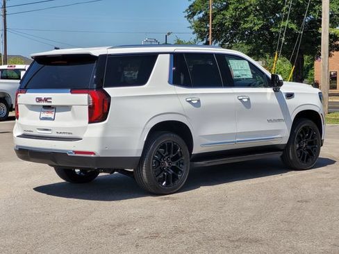 New 2026 GMC Yukon Elevation w/ Elevation Premium Package RWD image 4