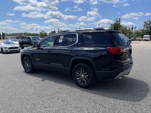 Used 2017 GMC Acadia SLT AWD/4WD image 6
