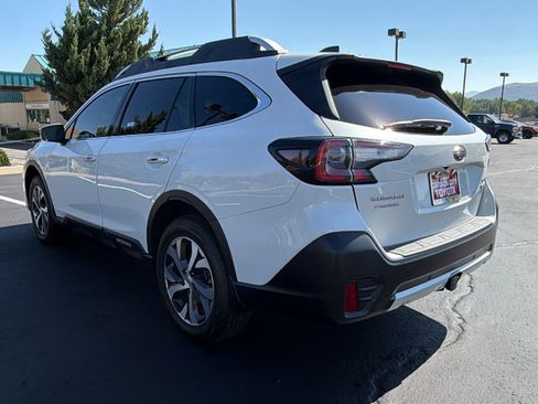 Used 2020 Subaru Outback Touring XT AWD/4WD image 5