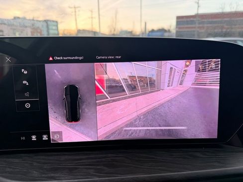 Certified 2025 Audi Q5 Premium Plus w/ Premium Plus image 33