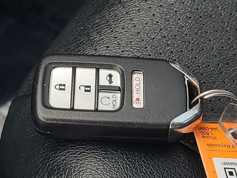 Used 2017 Honda Accord Touring image 28