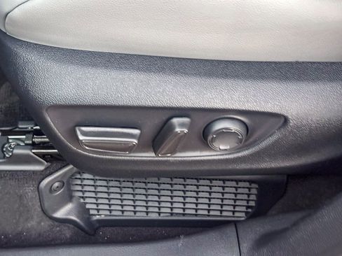 New 2026 Toyota Sienna XLE image 23