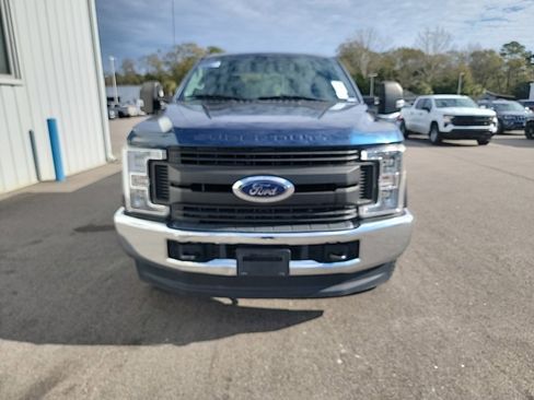 Used 2019 Ford F250 XL w/ Power Equipment Group image 7