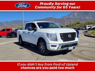 Used 2024 Nissan Titan SV w/ SV Convenience Package
