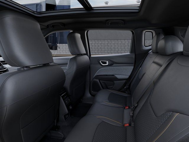 New 2026 Jeep Compass Latitude AWD/4WD image 23
