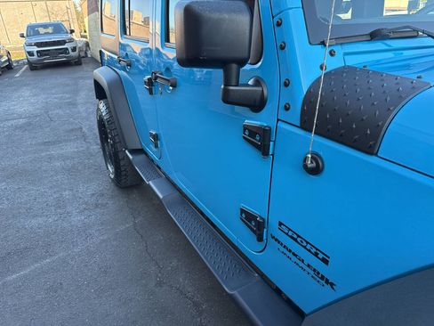 Used 2018 Jeep Wrangler Unlimited Sport S image 15