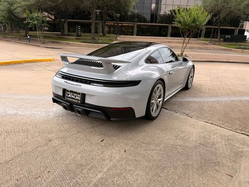 Used 2026 Porsche 911 Carrera GTS RWD image 5