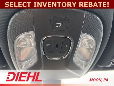 New 2026 Jeep Compass Limited image 32