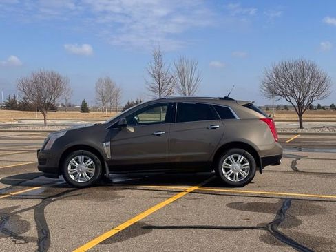 Used 2014 Cadillac SRX Luxury image 34
