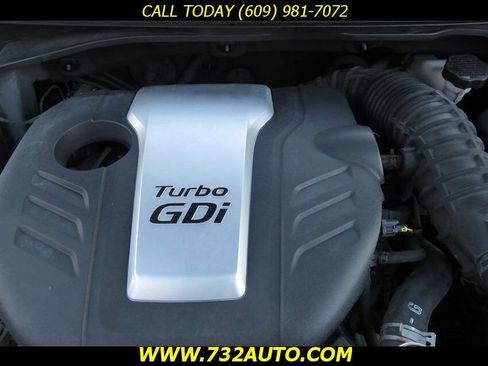 Used 2015 Hyundai Veloster Turbo image 15
