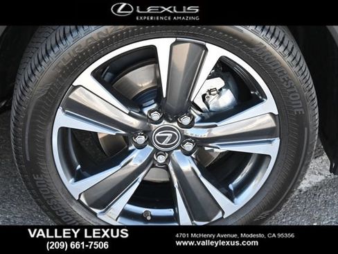 Certified 2025 Lexus UX 300h FWD w/ Accessory Package (Z2) image 23