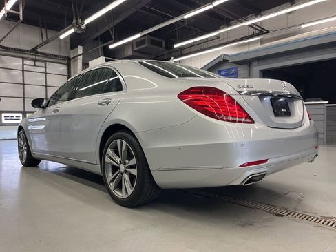Used 2016 Mercedes-Benz S 550 4MATIC Sedan image 5