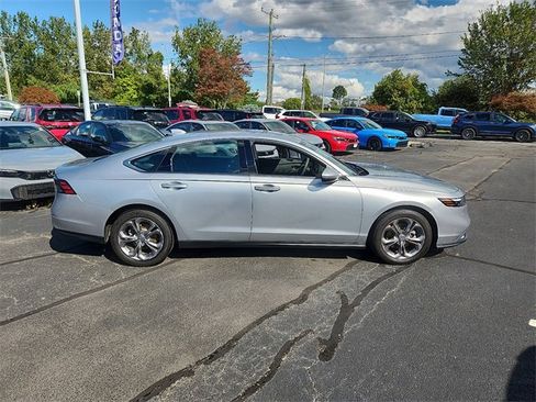 Used 2024 Honda Accord EX image 7