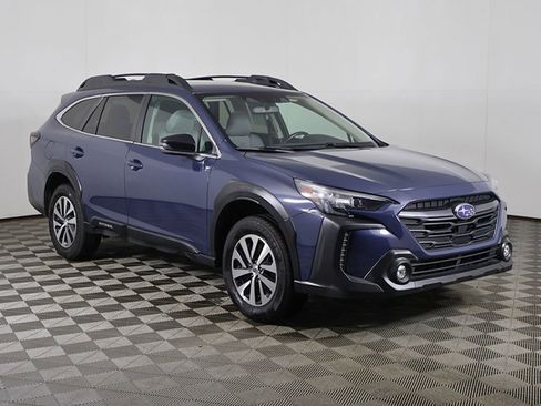 Used 2024 Subaru Outback Premium AWD/4WD image 52